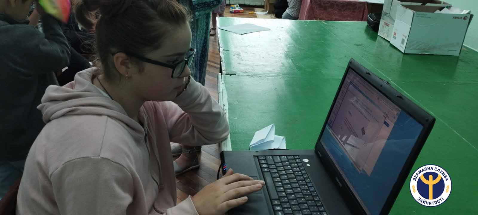 IMG 8cfef9c9c537c8122f5ef5094fd6c679 V